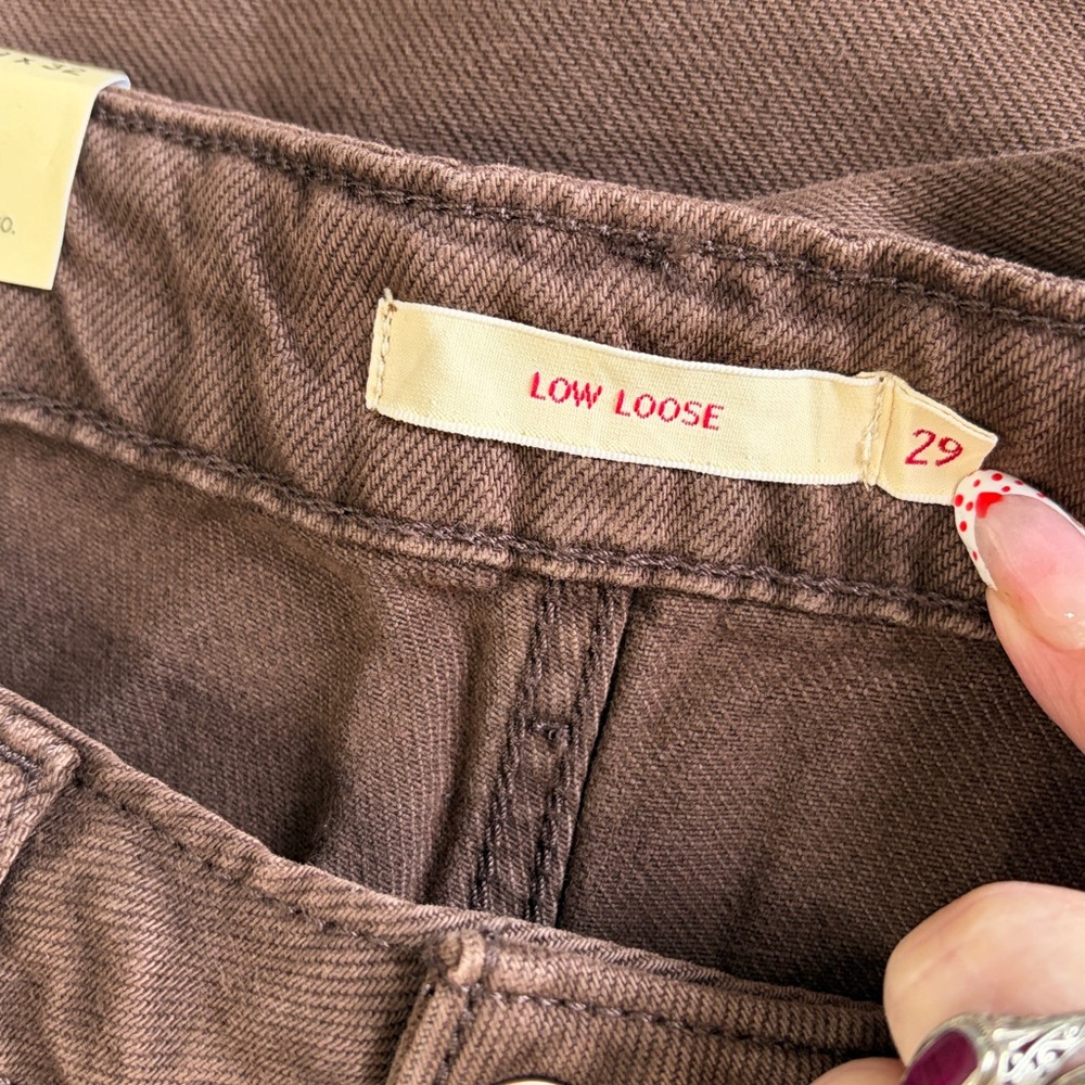 Levi's Low Loose Jeans in Braken Brown Size 29x30 NWT - Picture 11 of 12
